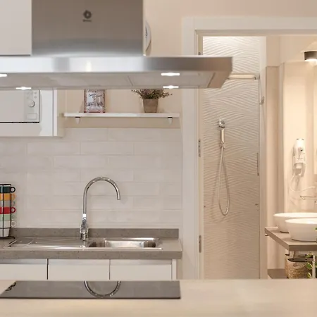 San Luis Downtown & Pool Apartamento *